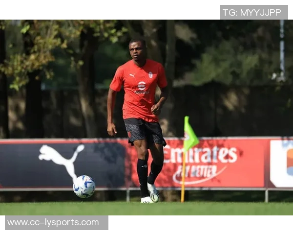 卡卢卢谈米兰体能优势认为缺席欧战是幸运之处