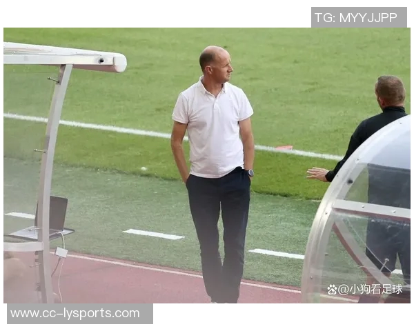 帅位岌岌可危澳大利亚足球主帅上任短短39天战绩惨淡面临下课压力 帅位岌岌可危澳大利亚足球主帅上任短短39天战绩惨淡面临下课压力