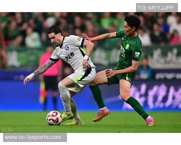 国安冲突背后真相王刚遭推搡曹永竞勇敢出头引发争议