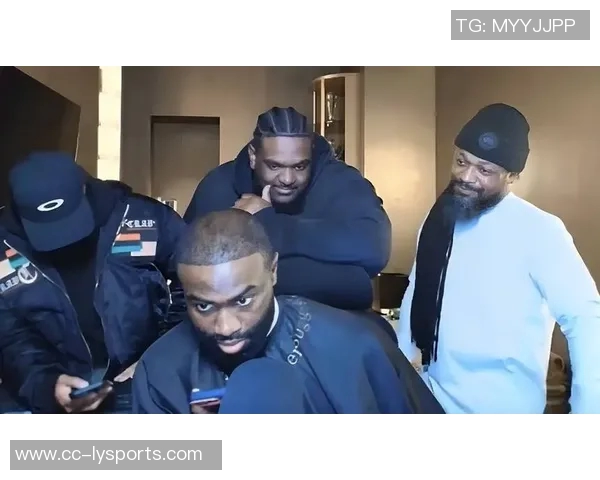 戈贝尔赛后与杰伦布朗畅谈发型大光头小白意外加入讨论